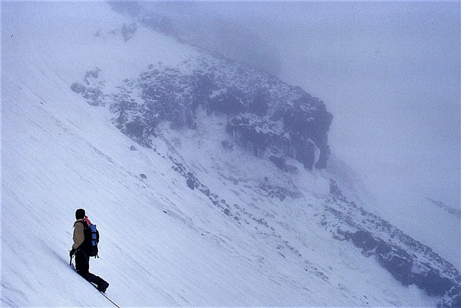82 K5a - knees Mt Adams.jpg
