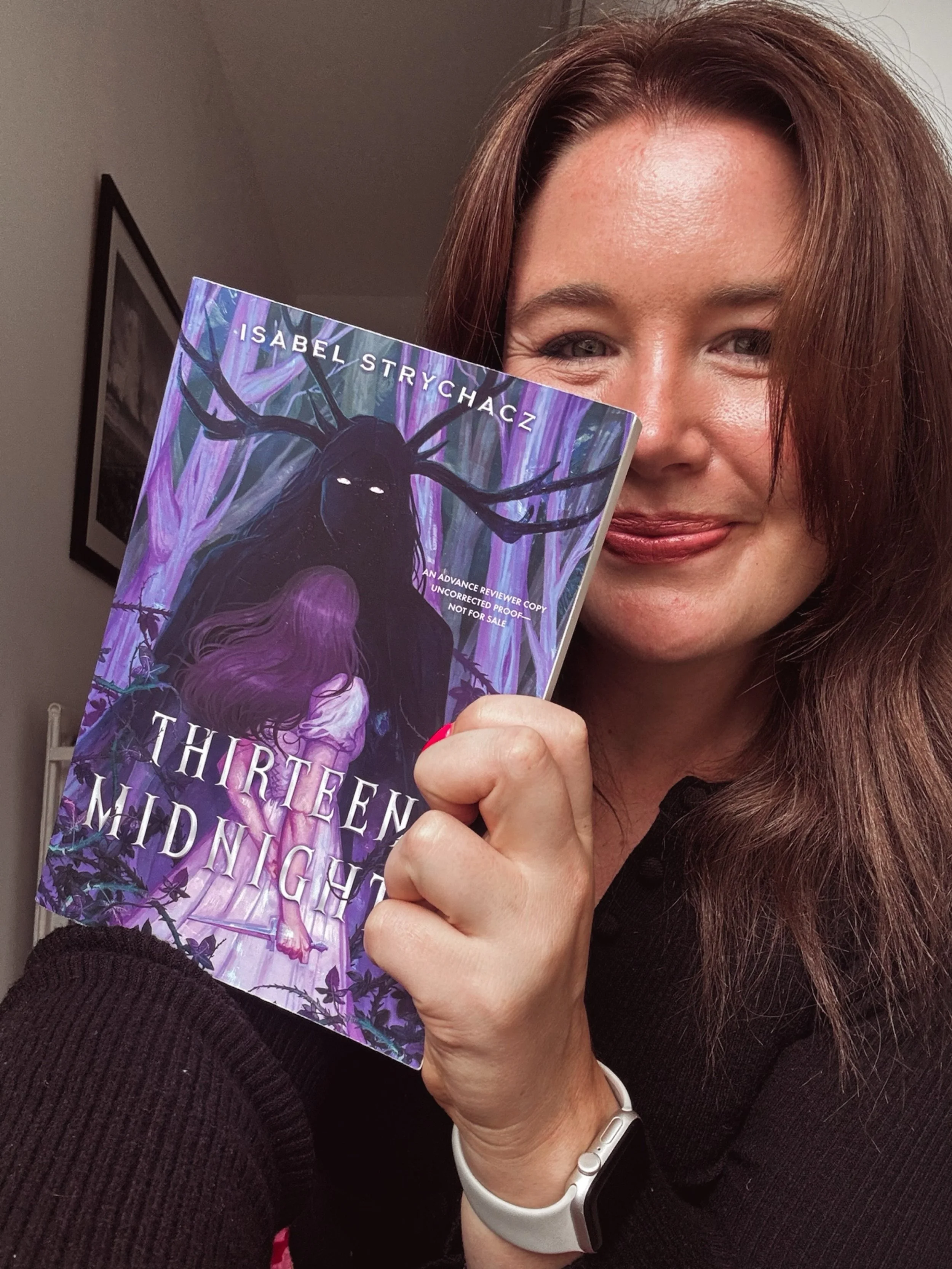 hey UK readers, i have an arc giveaway for you!!!! 

if you like 
🌲labyrinth x the cruel prince x uprooted
🌙 girls born to be bad
🌲 gothic whimsy
🌙 best friends who would follow each other into the dark 
🌲 kisses with the enemy 

then get ready 