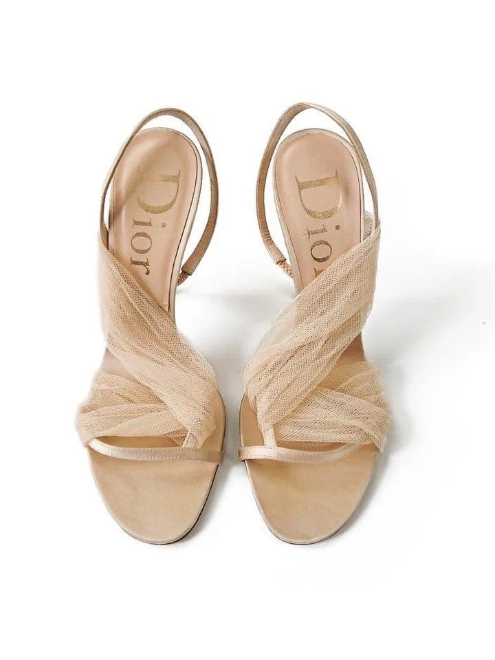 From the aisle to the after-party - Dior heels never miss.
A forever favourite for brides, muses and nights made to remember.

@dior