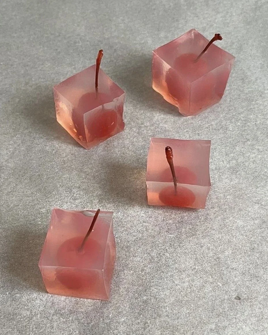 Pink champagne jelly.
Just enough shimmer for the summer ahead.