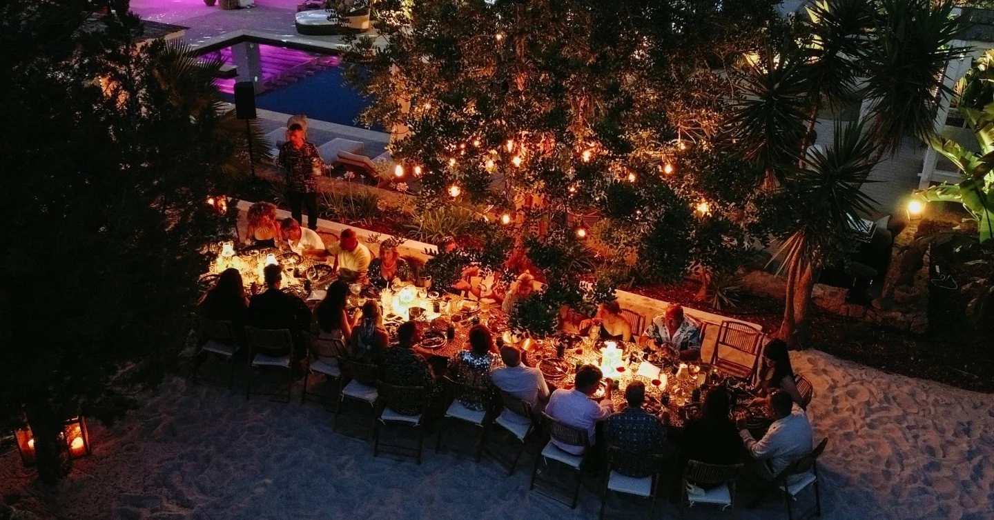 A 50th birthday.
A table under the stars, a little fairy-lit magic and all your favourite people around it.
Exactly how it should be.

Event planner @jcbespokeevents
Catering &amp; Bar @crispcateringibiza
Entertainment @laboheme.ibiza
Design &amp; De