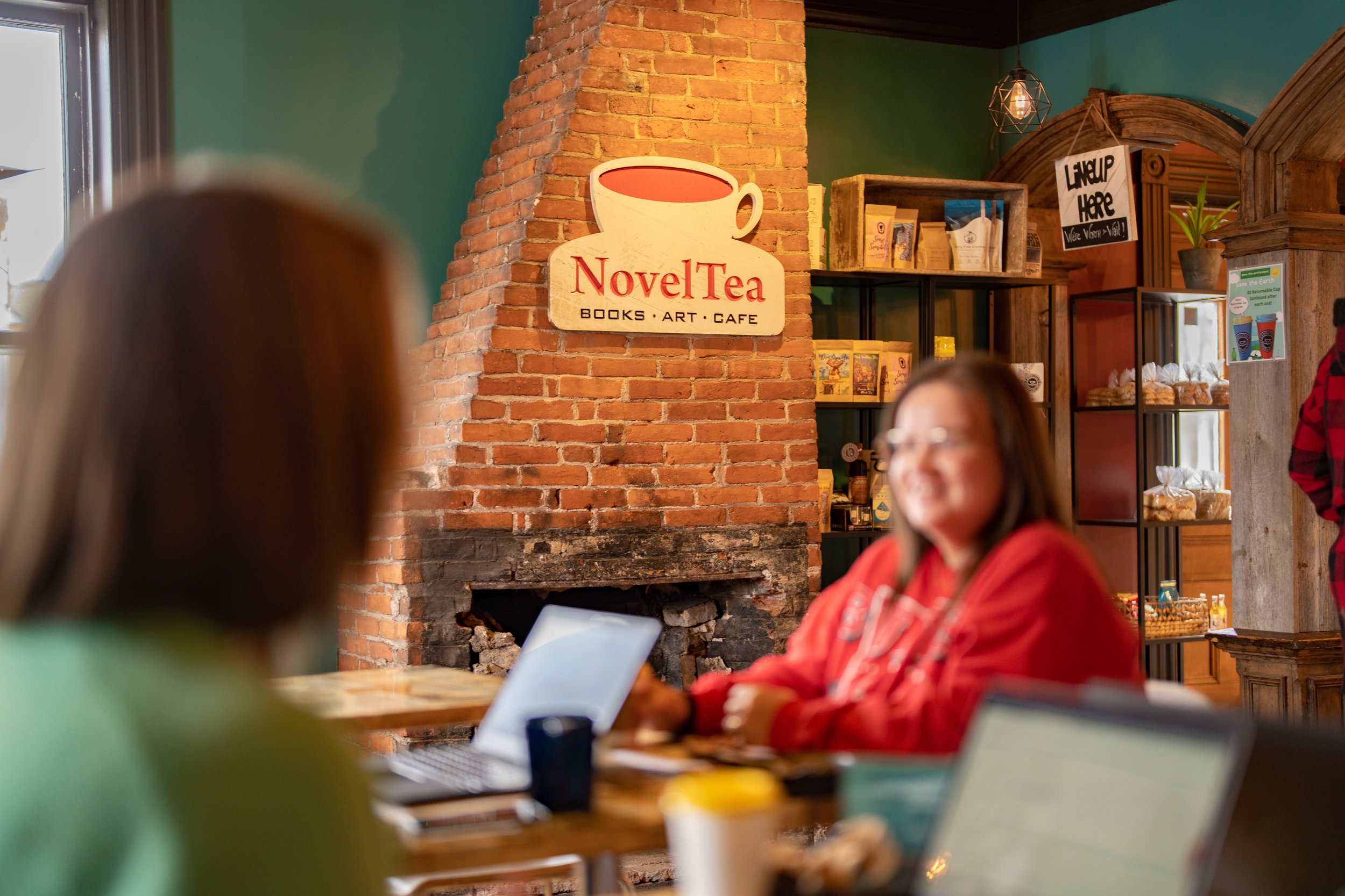 Noveltea Cafe Success Story-07435.jpg