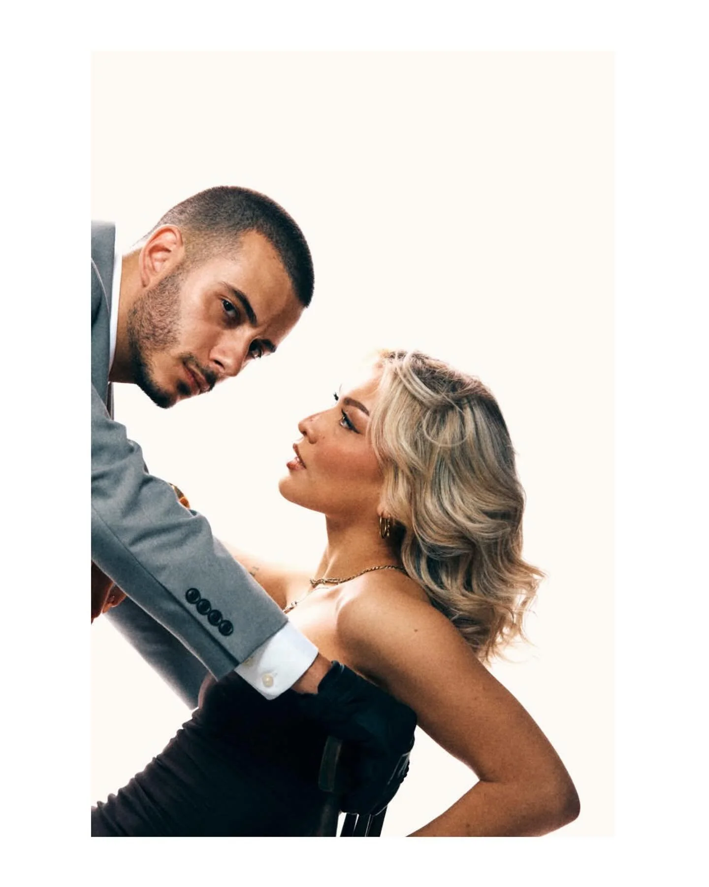 Don&rsquo;t let yourself get attached to anything you are not willing to walk out on in 30 seconds flat if you feel the heat around the corner. 

@zachkoullas 

Prod: @bigggzeeko
Photo @moja.wtf
Model @nicolemilai_ 
Video @paulevag @evagvisuals