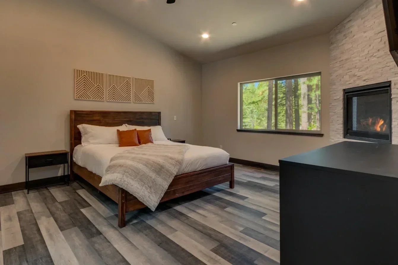 Fire King Suite - Private Room Single Occupancy