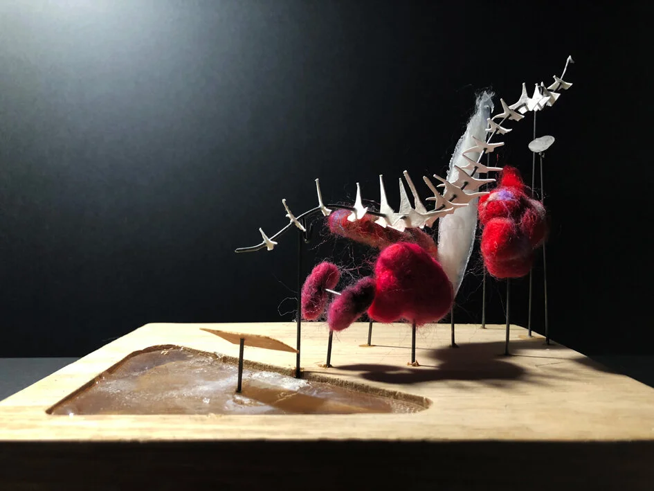 Model using textiles to explore the softness of the Whale’s flesh compared to the hard rigid structure of it’s spine.