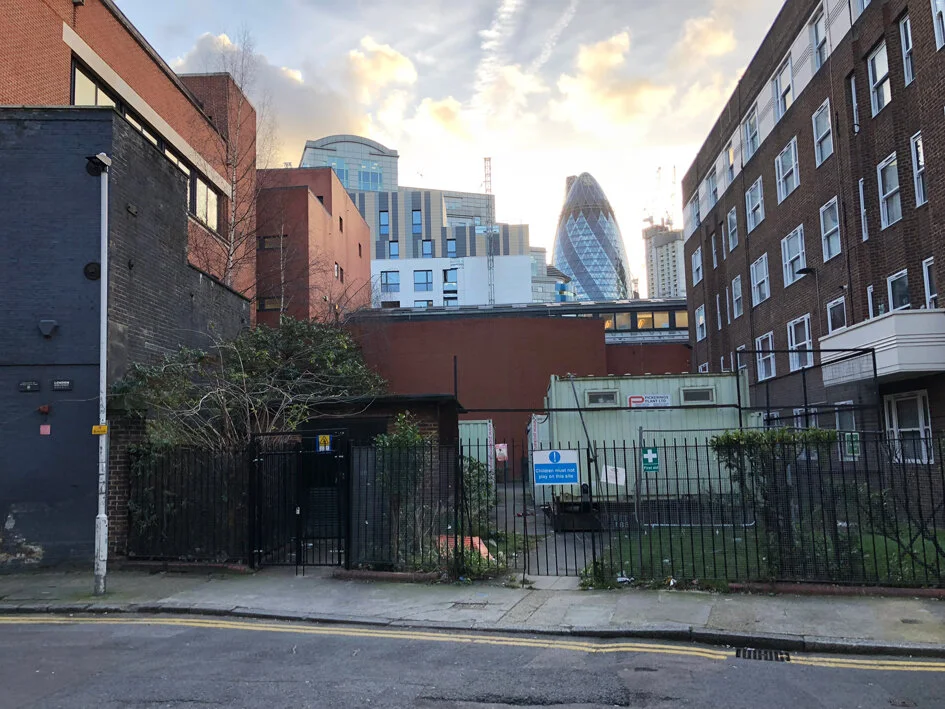 Proposed site adjacent to the existing bath house building