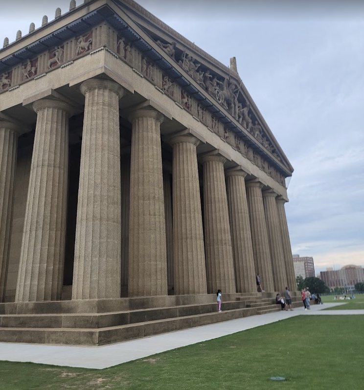Parthenon + Centennial Park