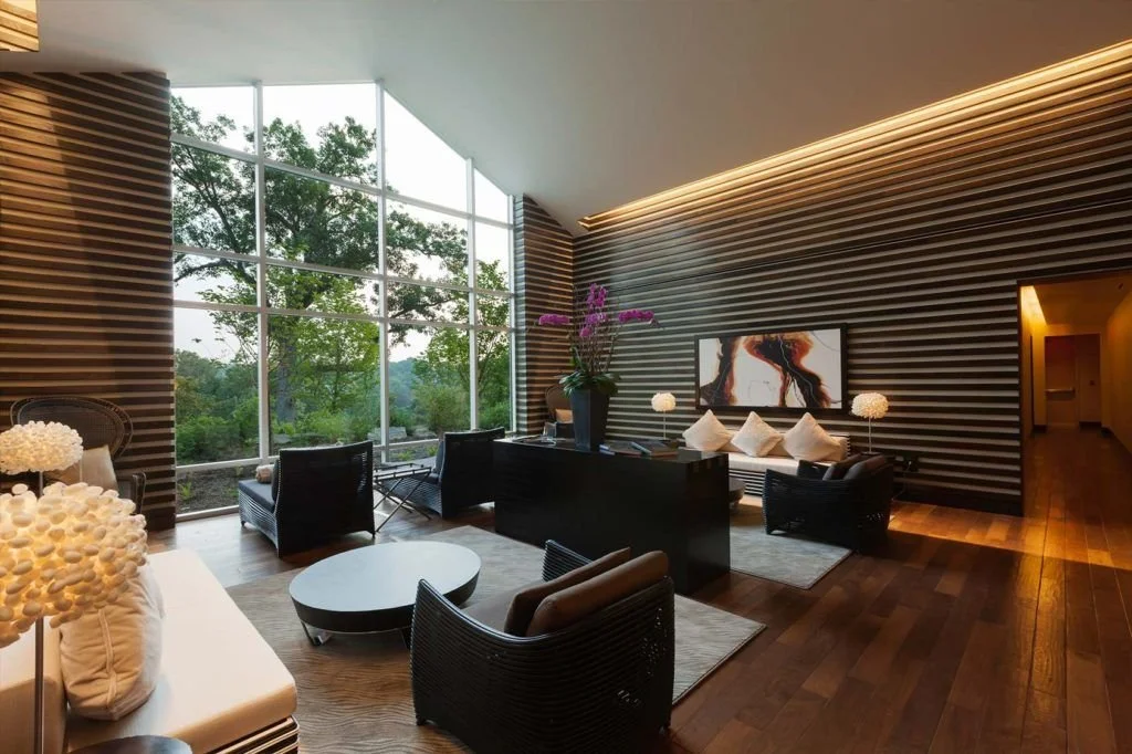 A Look at the Process of Constructing a Custom Office Design in the Brooklyn and Queens, NY, Area