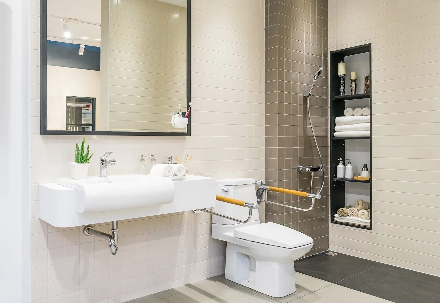 Bathrooms in senior living facilities Manhattan NY - Senior Living Facilities Westchester County NY