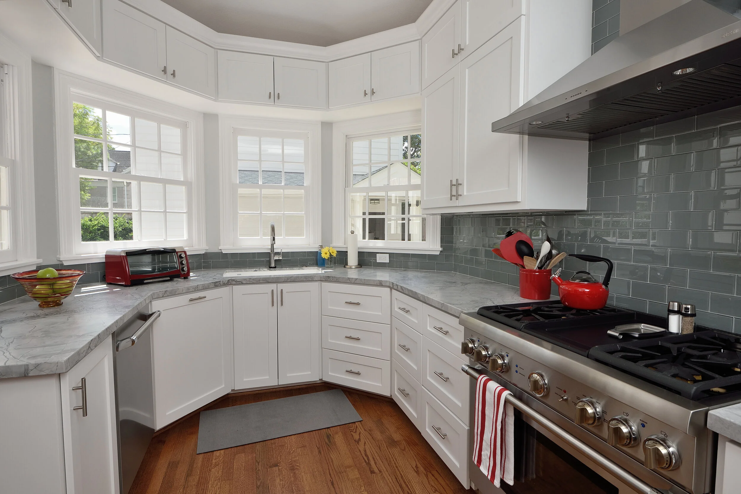 Interior Design Photography Modern Kitchen Small Houston Texas.JPG