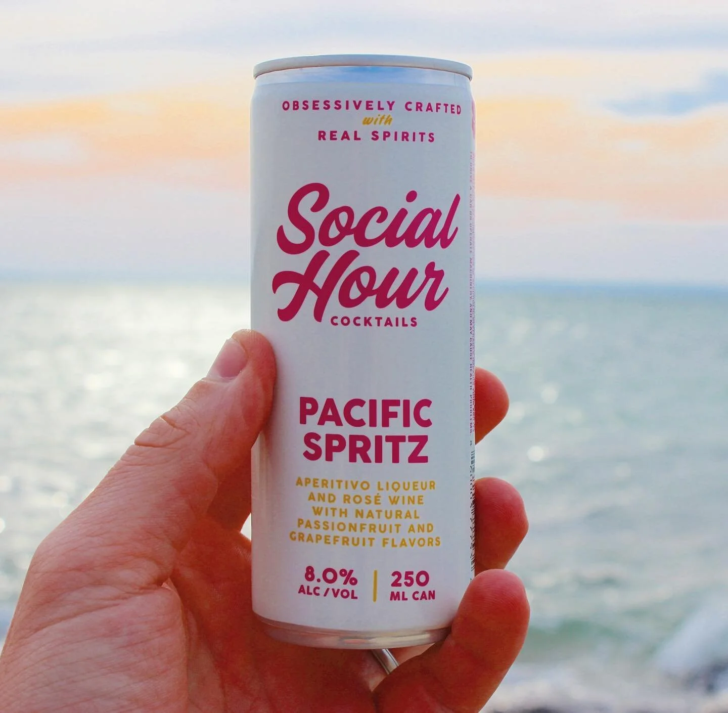 Happy weekend!  We raise a Pacific Spritz to the unofficial end of summer. 🍷🌊🌅 

Check out our site for an updated map of retailers! 

#spritztime #labordayweekend #fingerlakeswine #cannedcocktails #socialhourcocktails