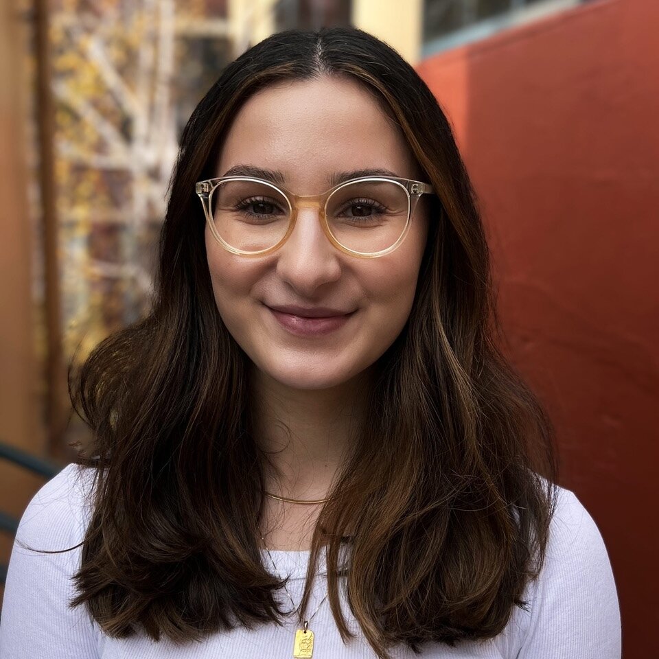 🎉 We are thrilled to introduce our newest team member, Venessa, who has joined us at NextGen Jobs as our Engagement and Recruitment Consultant! With her background in teaching and a deep desire to support young people in reaching their goals, Veness