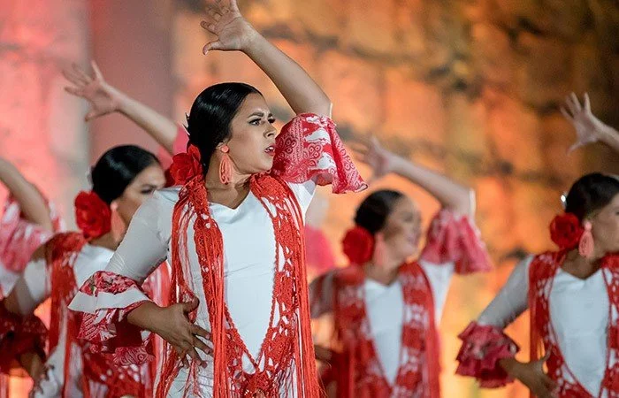 Fiesta Pequeña