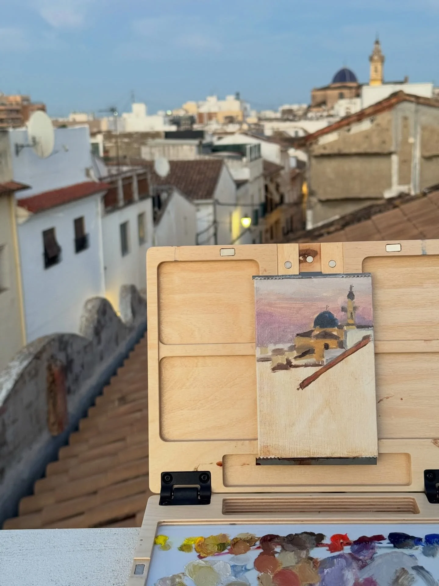Espa&ntilde;a Day 2.5

1. 10 minute study on our terrace before the sun went down behind the mountains. Will hopefully finish  another evening. 
2. Can you believe our view from #casaposidonia - it&rsquo;s incredible to see old town Oliva from here. 