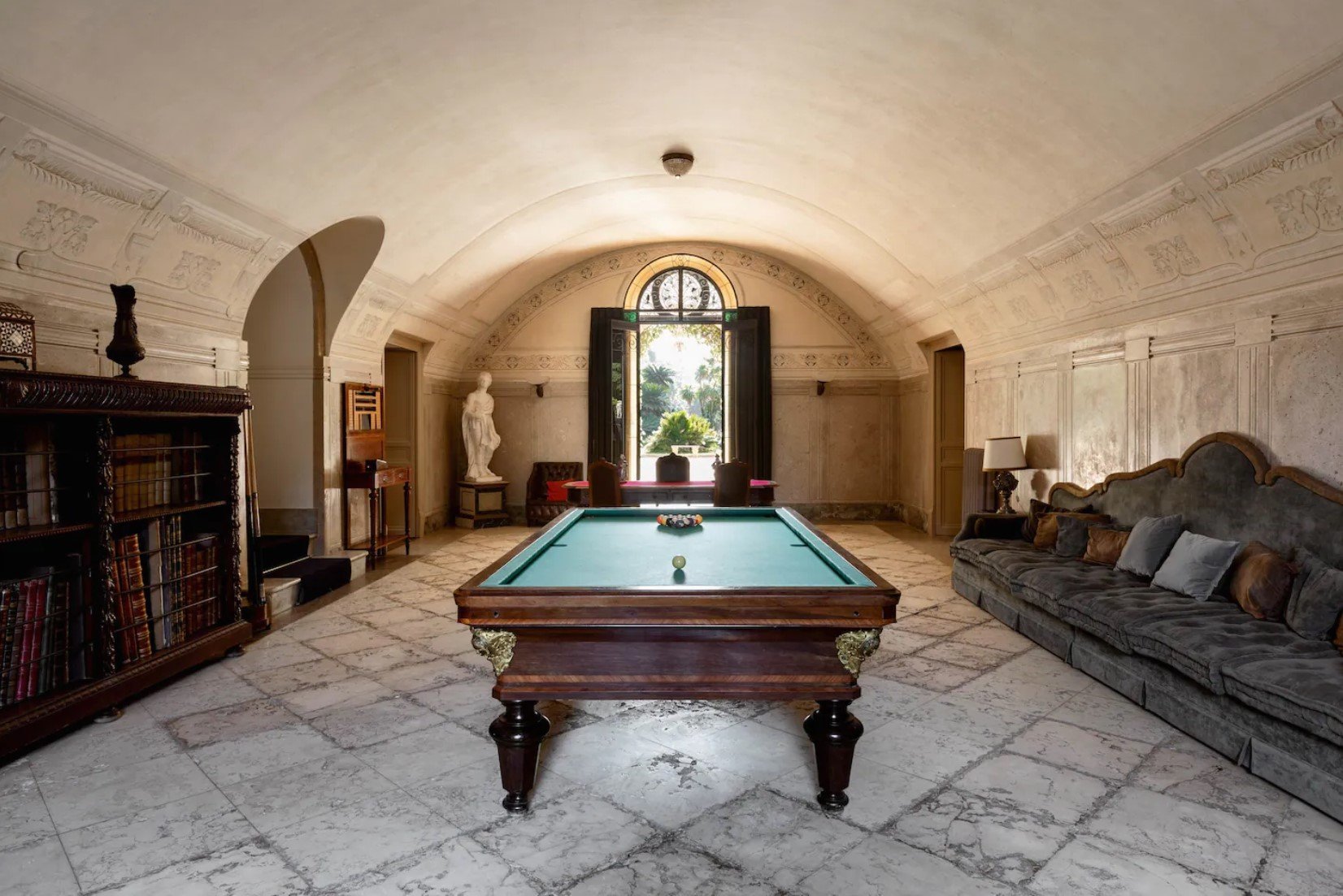 villa tasca billiard room.jpg