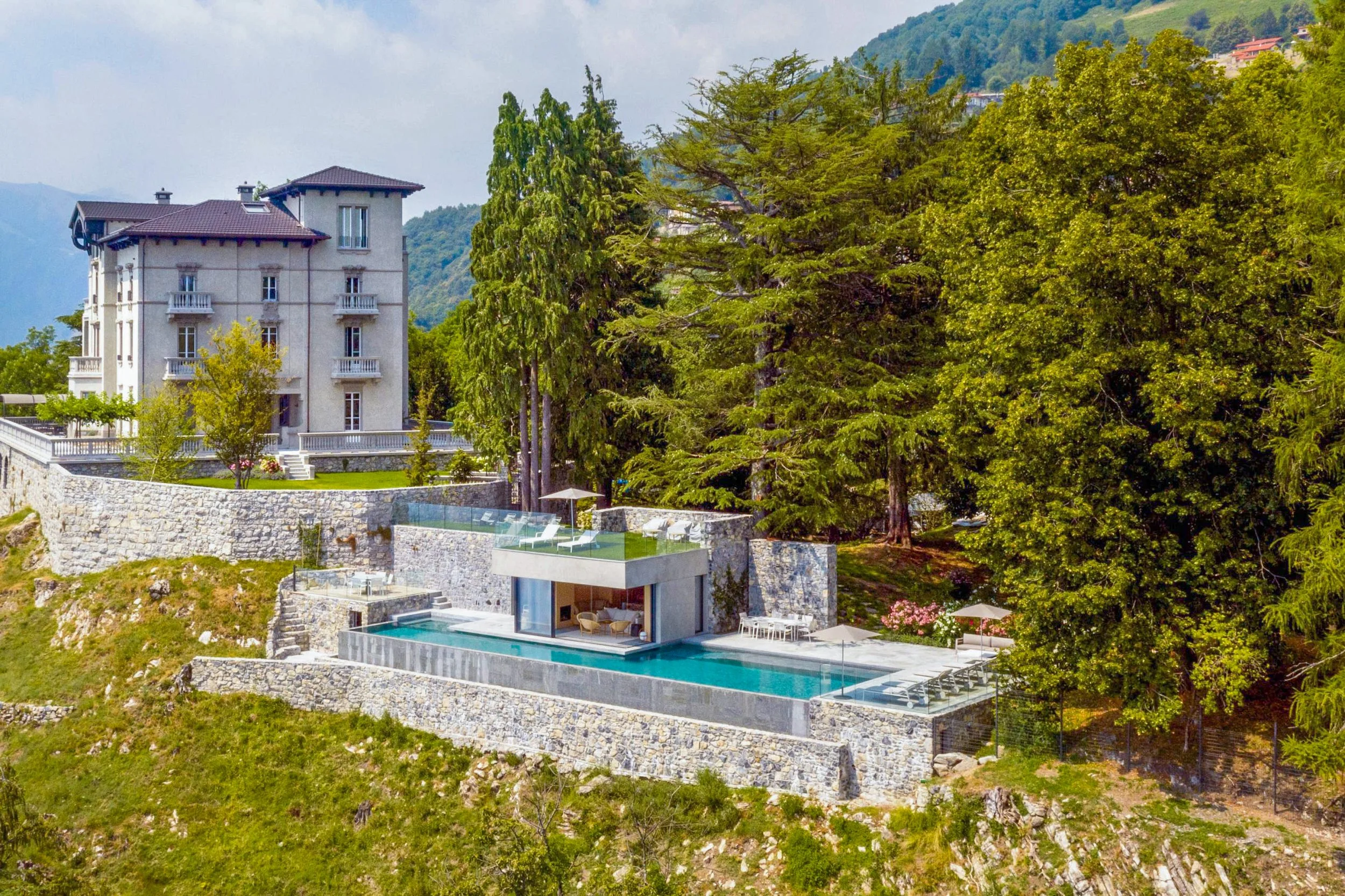 Villa Peduzzi Lake Como-Aerial2.jpg