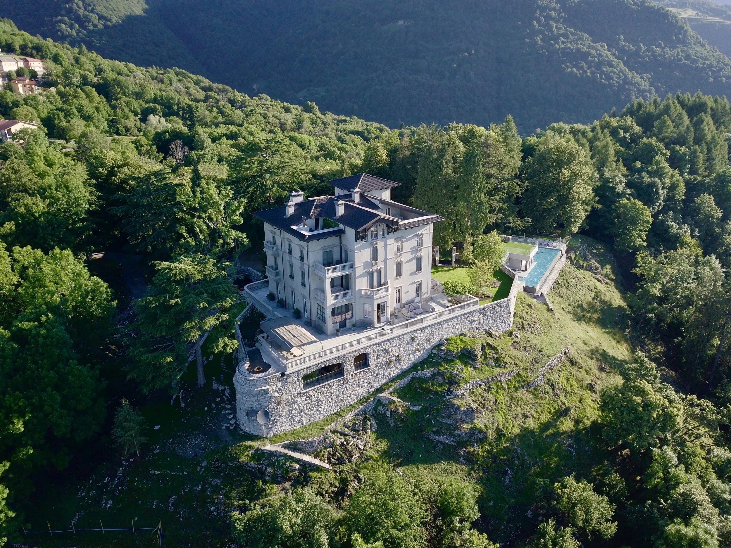 Villa Peduzzi Lake Como-Aerial.jpg