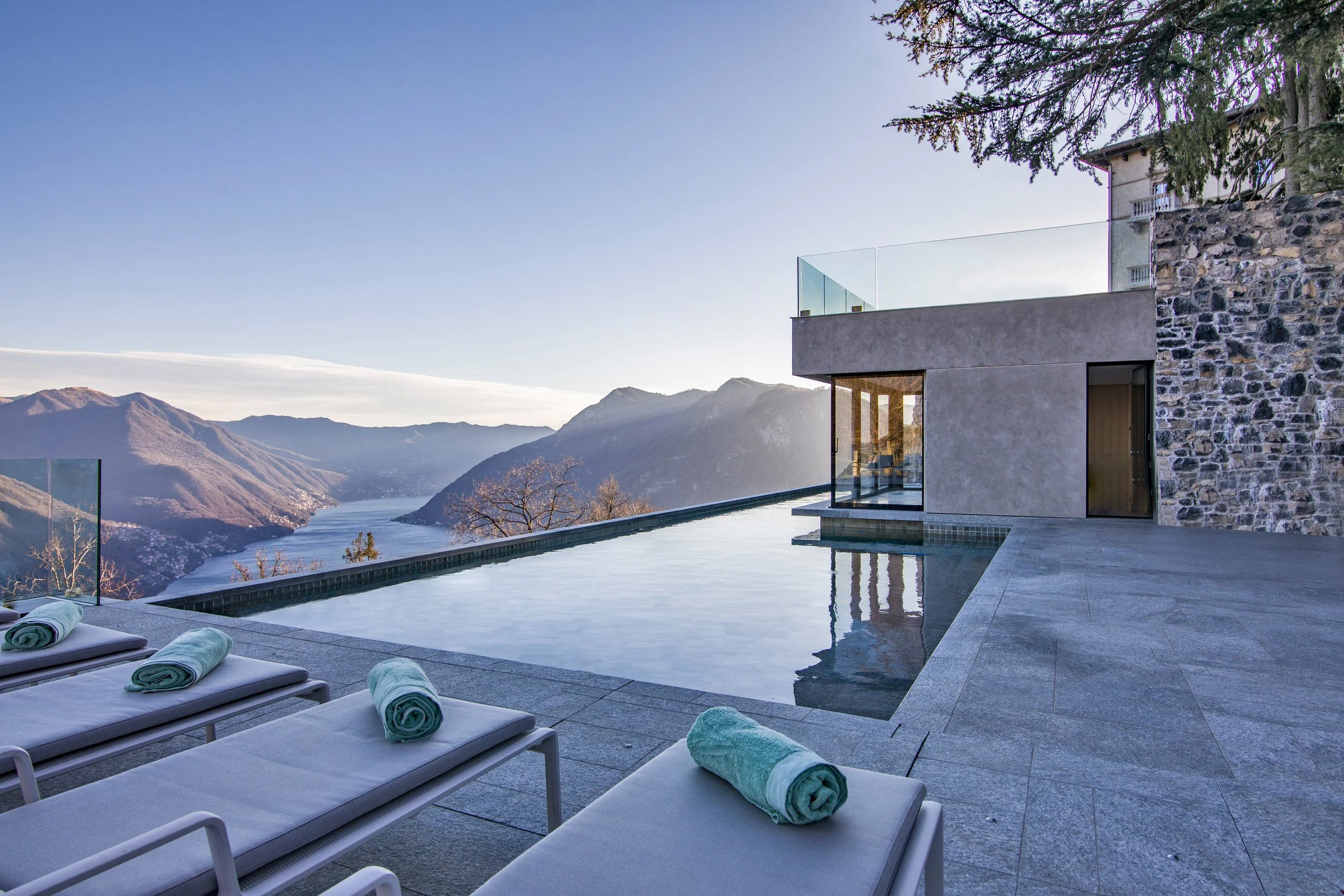 Villa Peduzzi Lake Como-Pool2.jpg