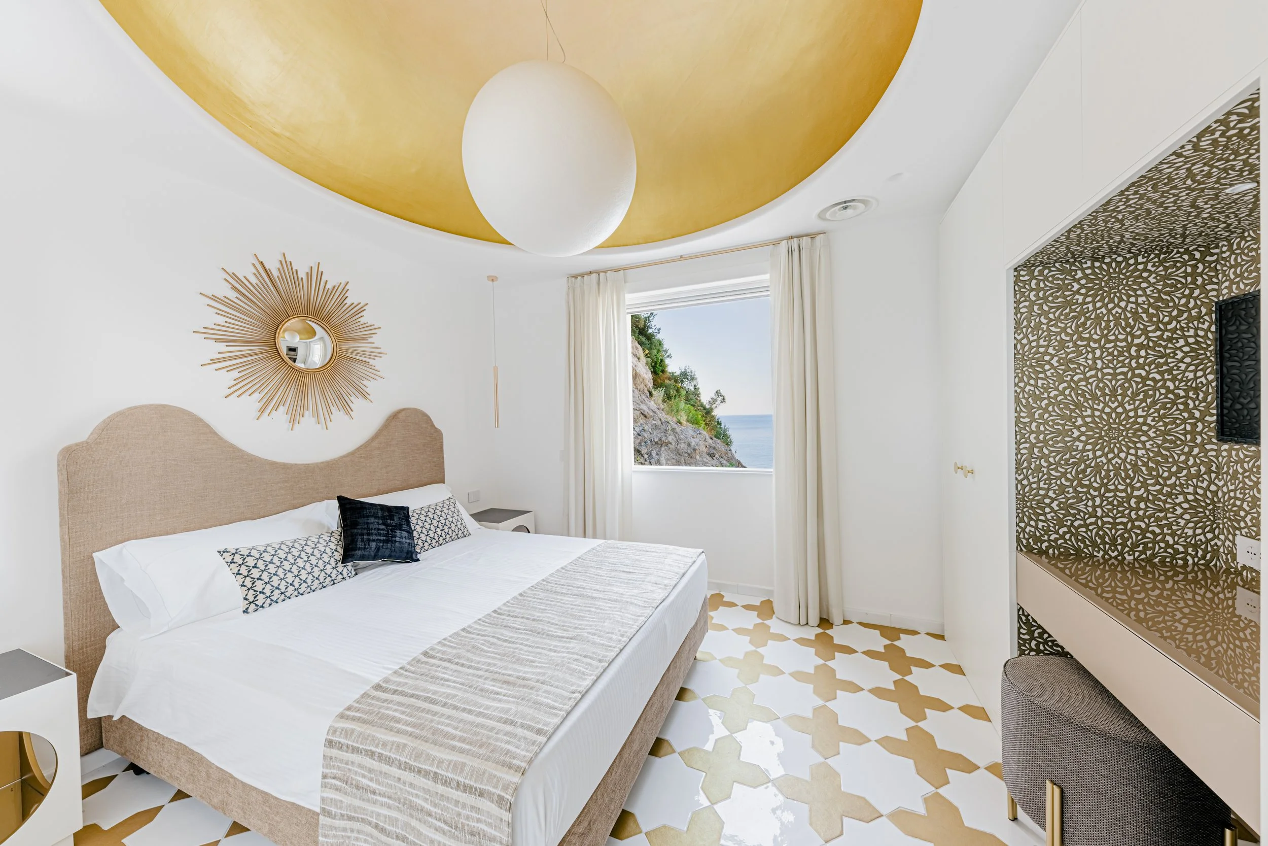 View of Exclusive Amalfi Coast Villa Rentals with Spectacular Views | Doorways ...