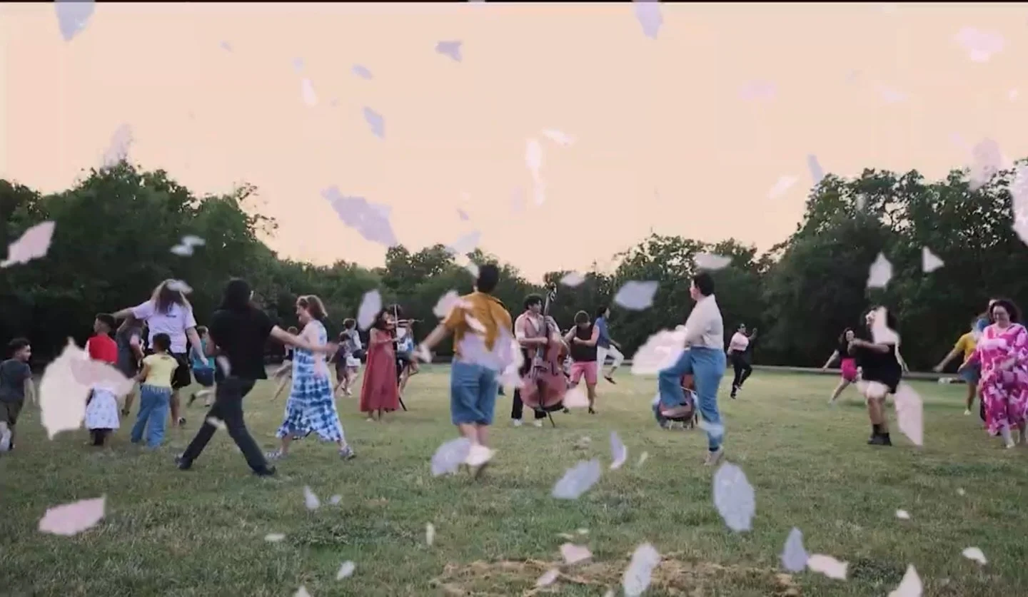 Happy new year, ya goobers~ thank you for the amazing album debut year and for so many memorable moments. We&rsquo;re so lucky to get do what we do in this lovely community and are excited to share more music :3

Show hole