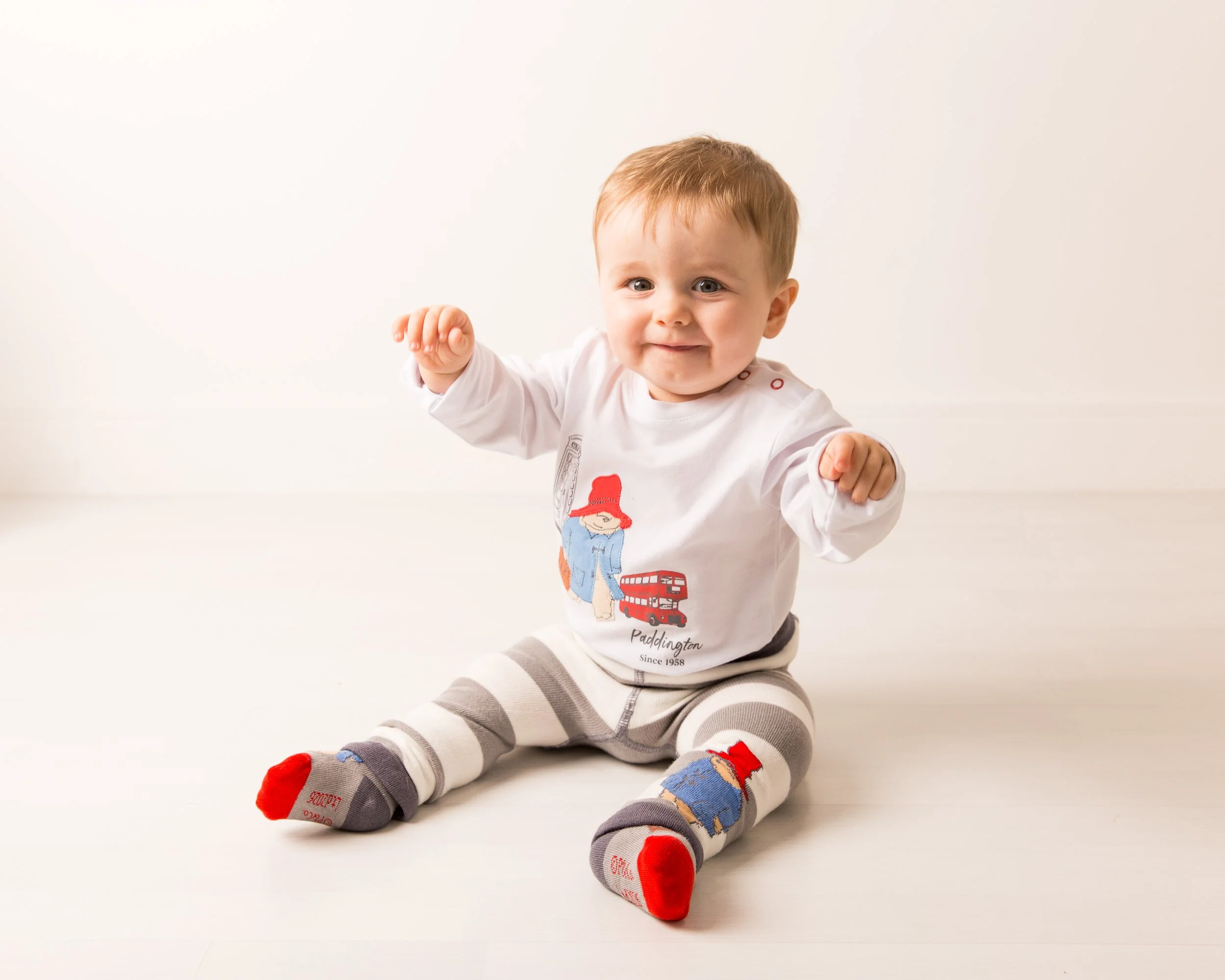 Paddington™ Loves to Travel Top