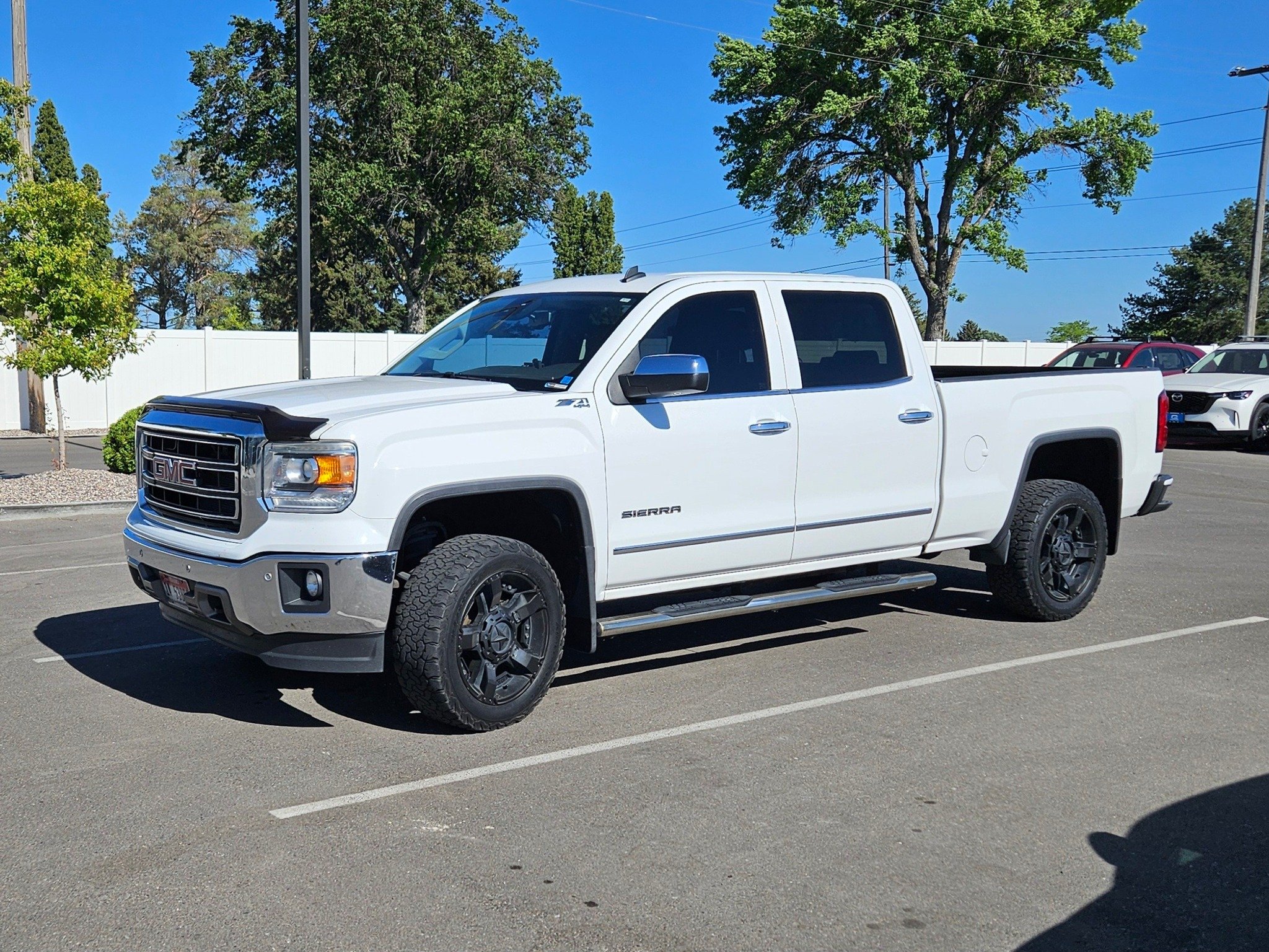 The Sierra was an incredible truck.  I took it all over the place on many many adventures. It had it's issues but more often then not, it was a life saver.  It's been a long while since I used it as an actual truck though so today I traded her in for