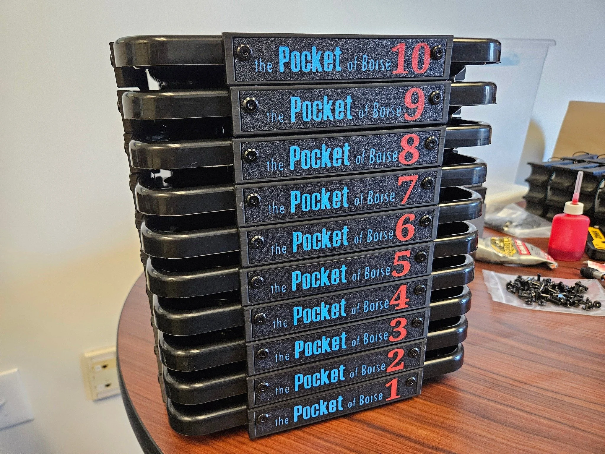 Just wanted to share these ball tray tags i made for the Pocket. I love how they turned out and so far have had awesome feedback.  The plates are removable in case you want to put something new in and the table number is on all 4 sides of the tray.  