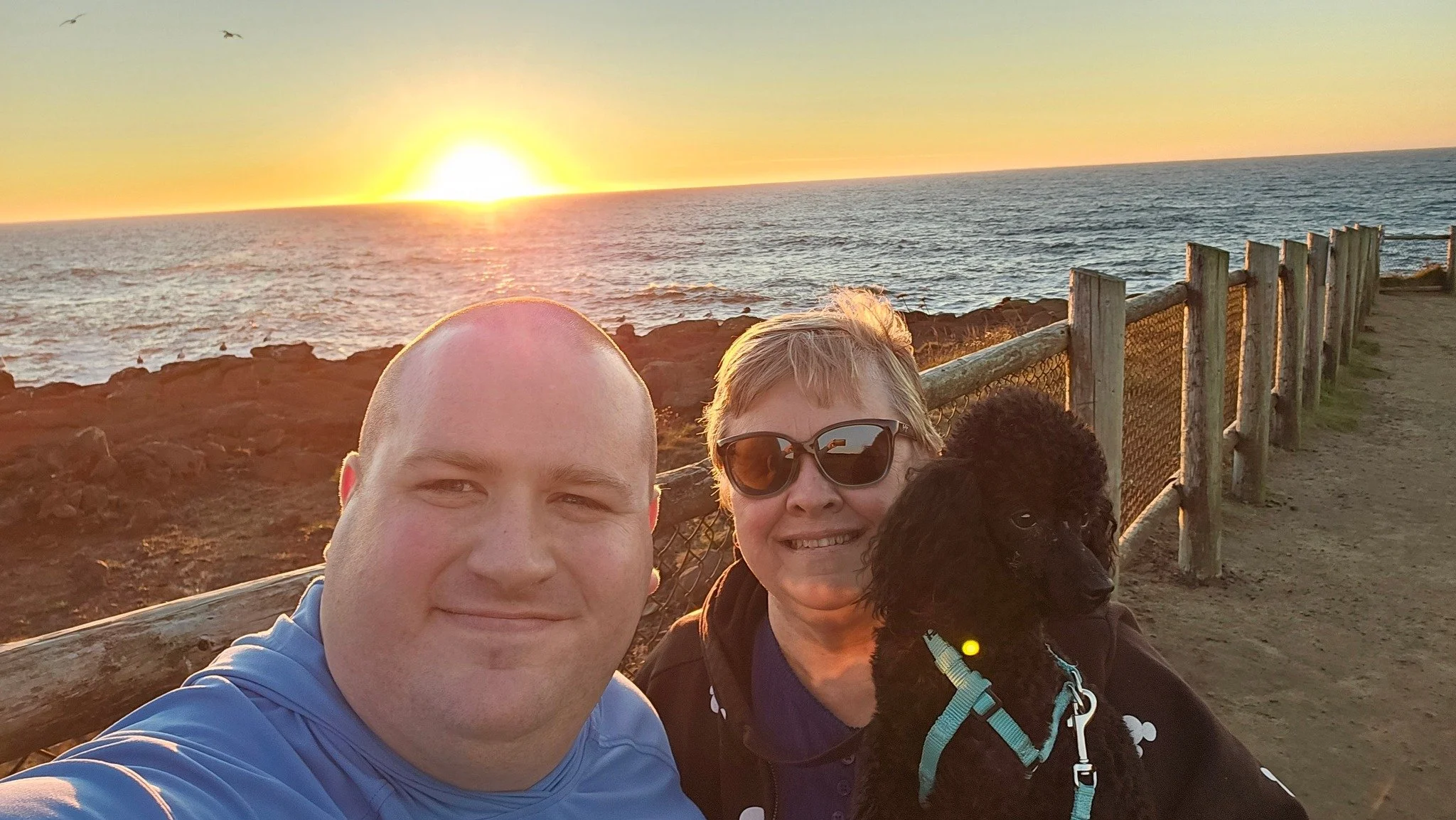 Having a great time in Lincoln City hanging with my mom and little Theo. Showing them some of my favorite sites. Thank you mom for the awesome action shot too!
