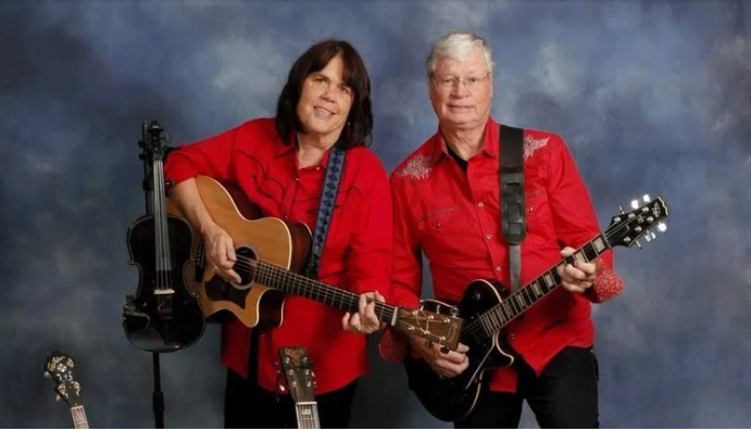 photo of Blue Wolf - Shirley and Jerry