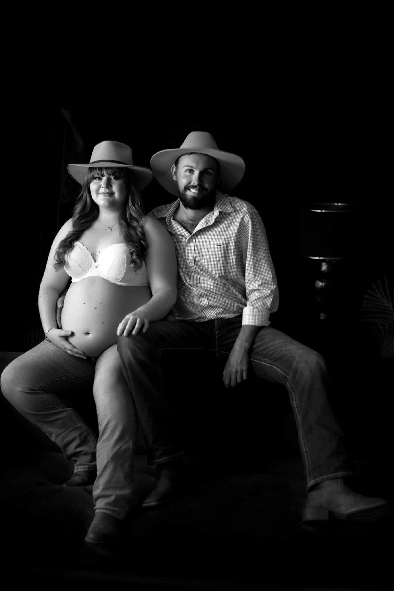 Boudoir photographer of maternity boudoir photography Sunshine Coast. Brisbane boudoir photographer of boudoir photography.