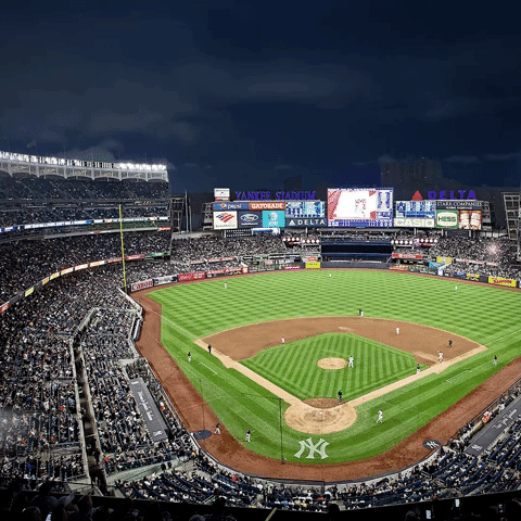 YANKEE_STADIUM_AGH_45T9601_v3_AR.gif