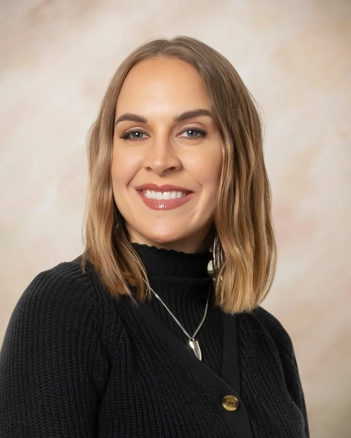 Kelly Berquist ║ Junior Kindergarten 4 Assistant