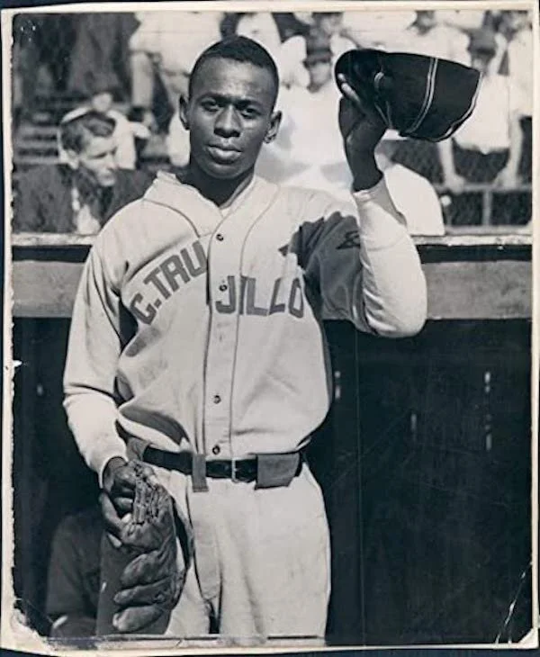 Satchel Paige — Tipping Your Cap