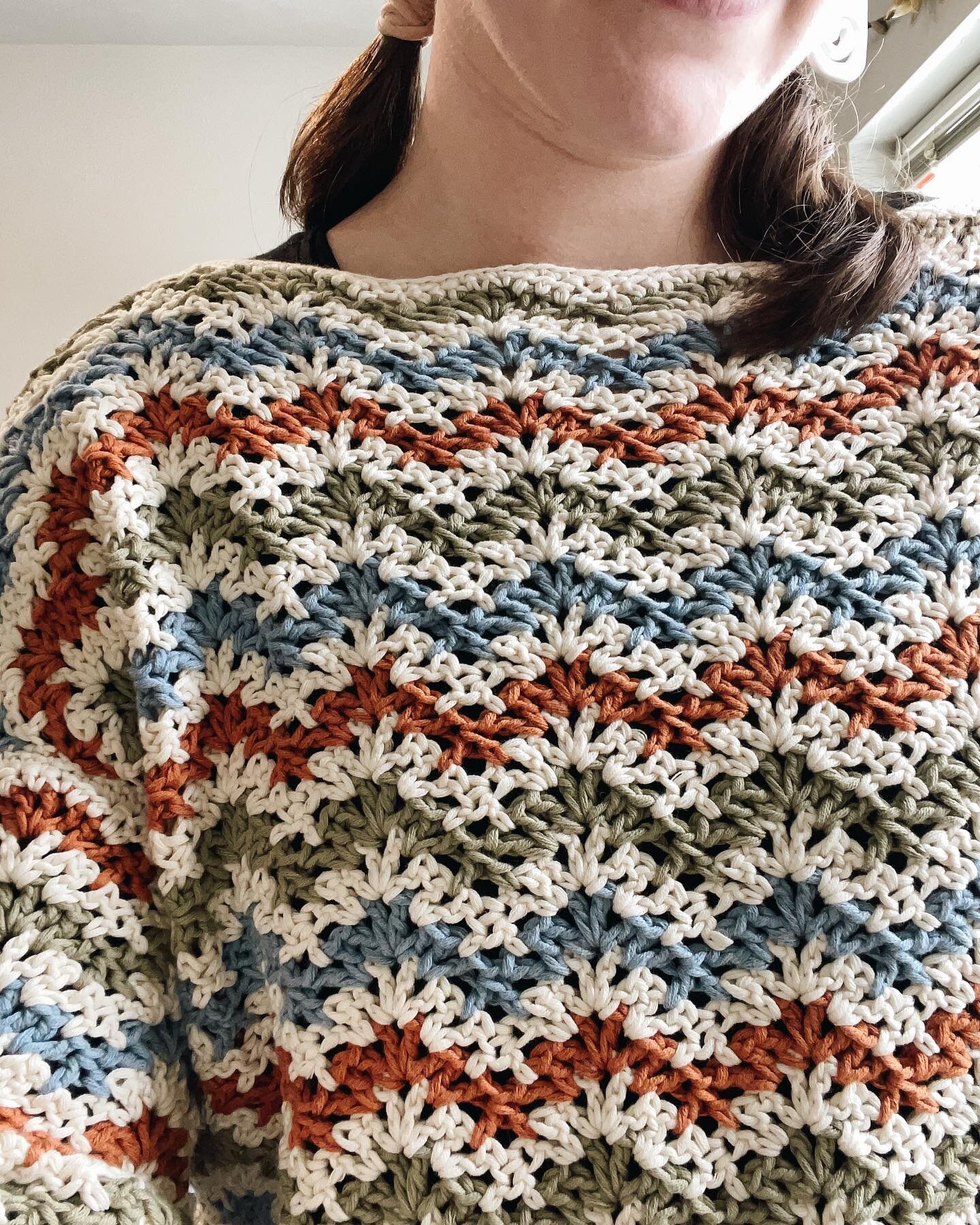 ✨Surprise ✨
Turns out my testers are SO amazing that editing the final Margot sweater pattern was a breeze and I decided to release it today instead of tomorrow!!
Follow the link in my bio to grab the pattern 50% off until Wednesday 🥰
Erin @wolf.int