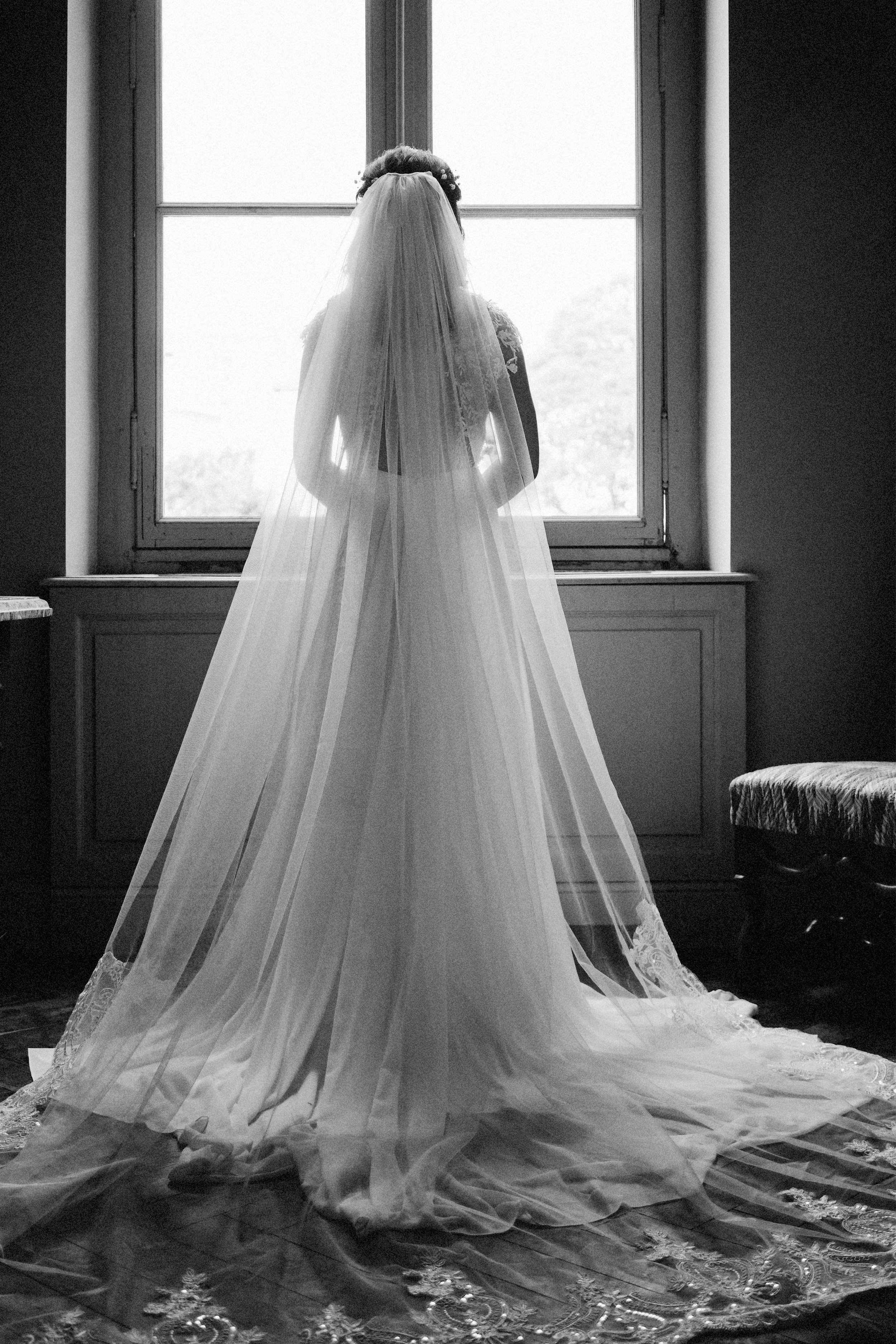 Ellie&Pierre-030922-IMG_9220bw.jpg