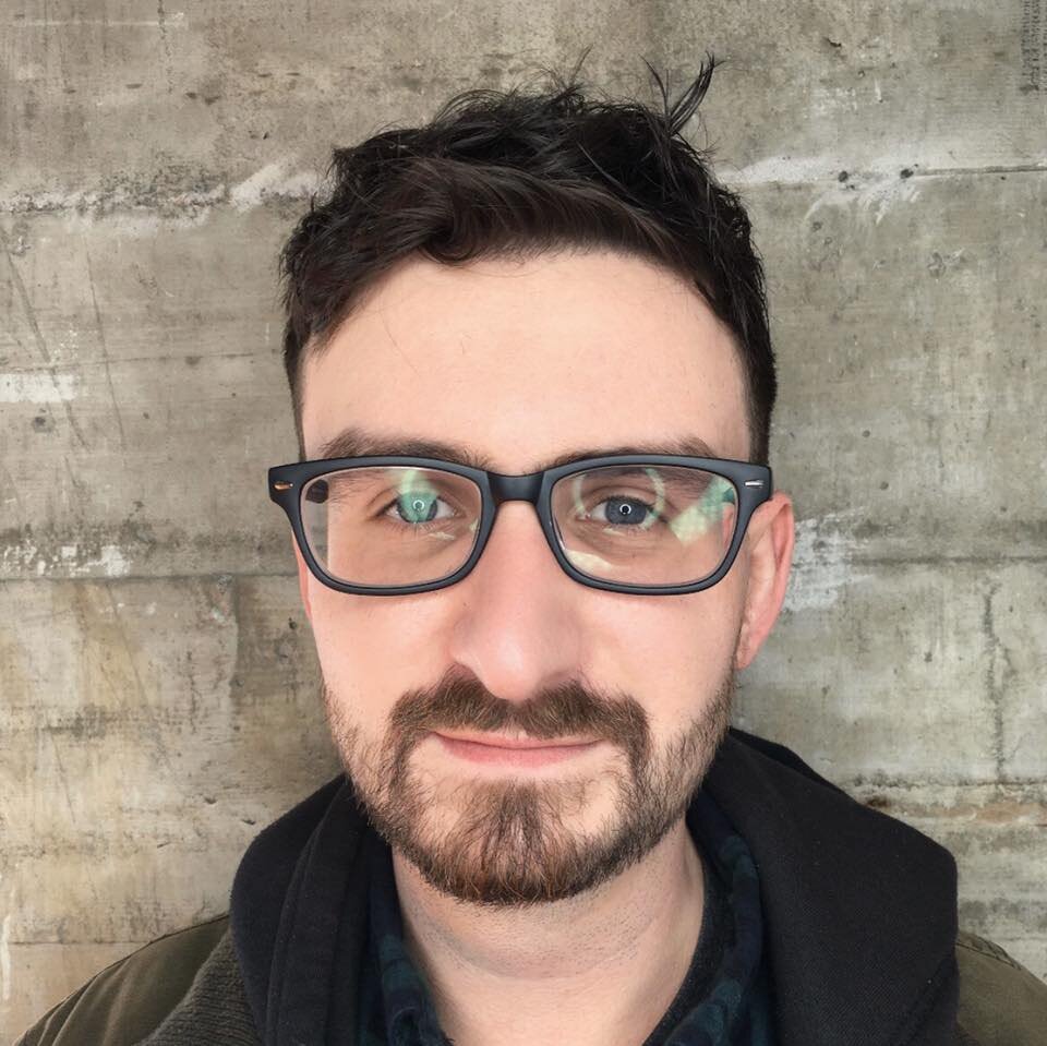 headshot_01.jpg