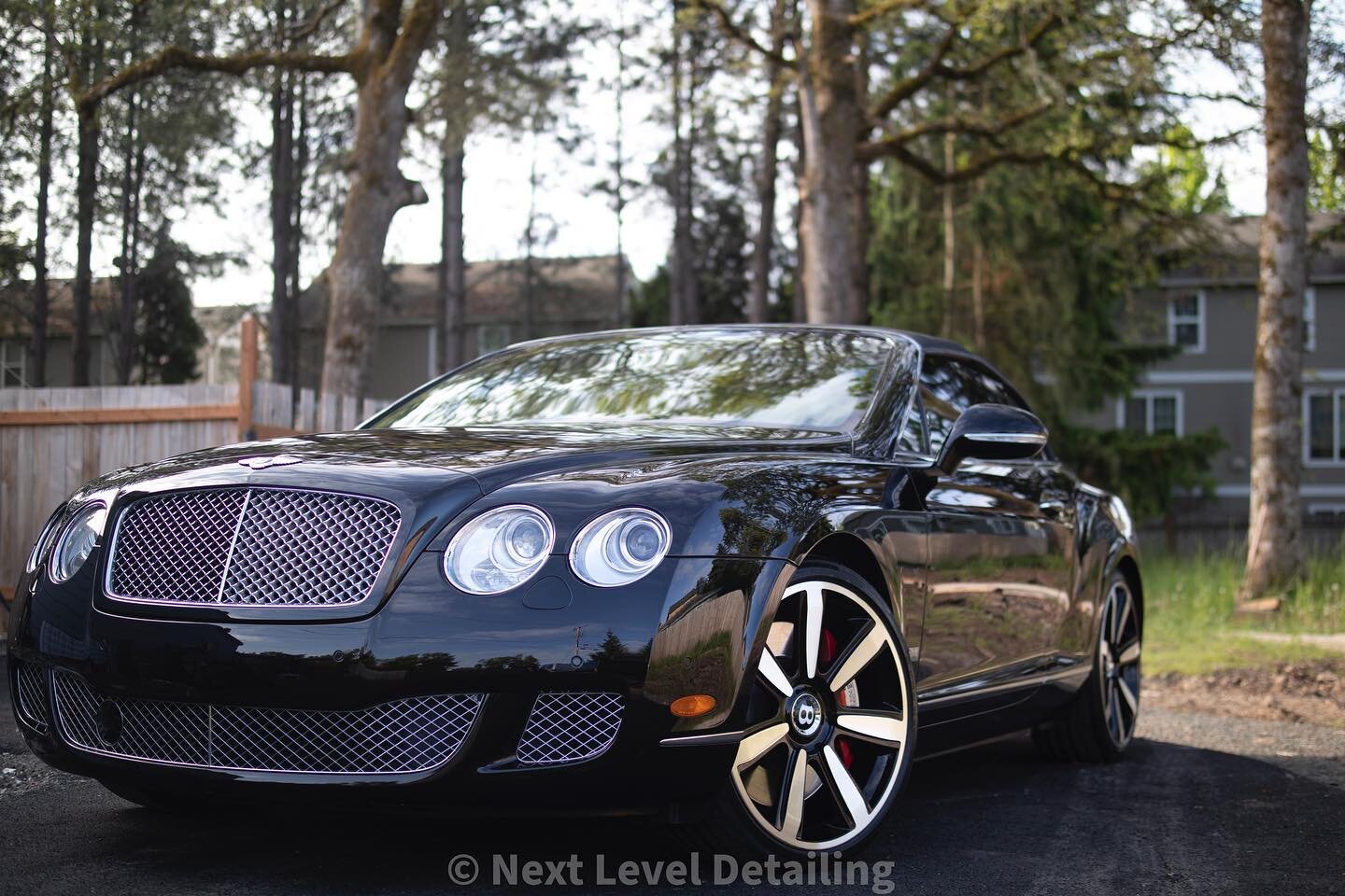 Bentley

Came in for a Paint Correction, Ceramic Coating and Wheel Coating.
&bull;
&bull;
&bull;
&bull;
#bentley #bentleycontinental #english #detailing #luxury #luxurylifestyle #car #cars #carporn #photooftheday #photo #photography #picoftheday #pic