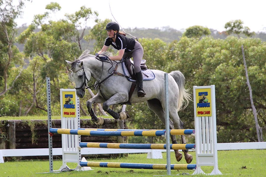 olive_showjumping_northside_900x600.jpg