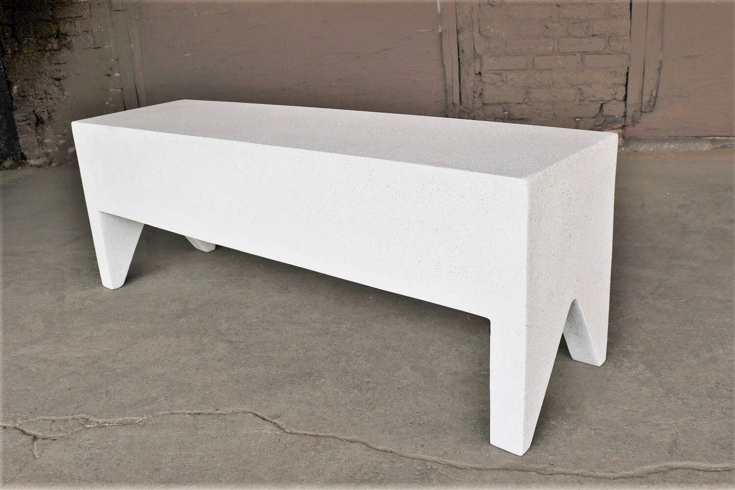 ZBT301 White Stone 2.JPG