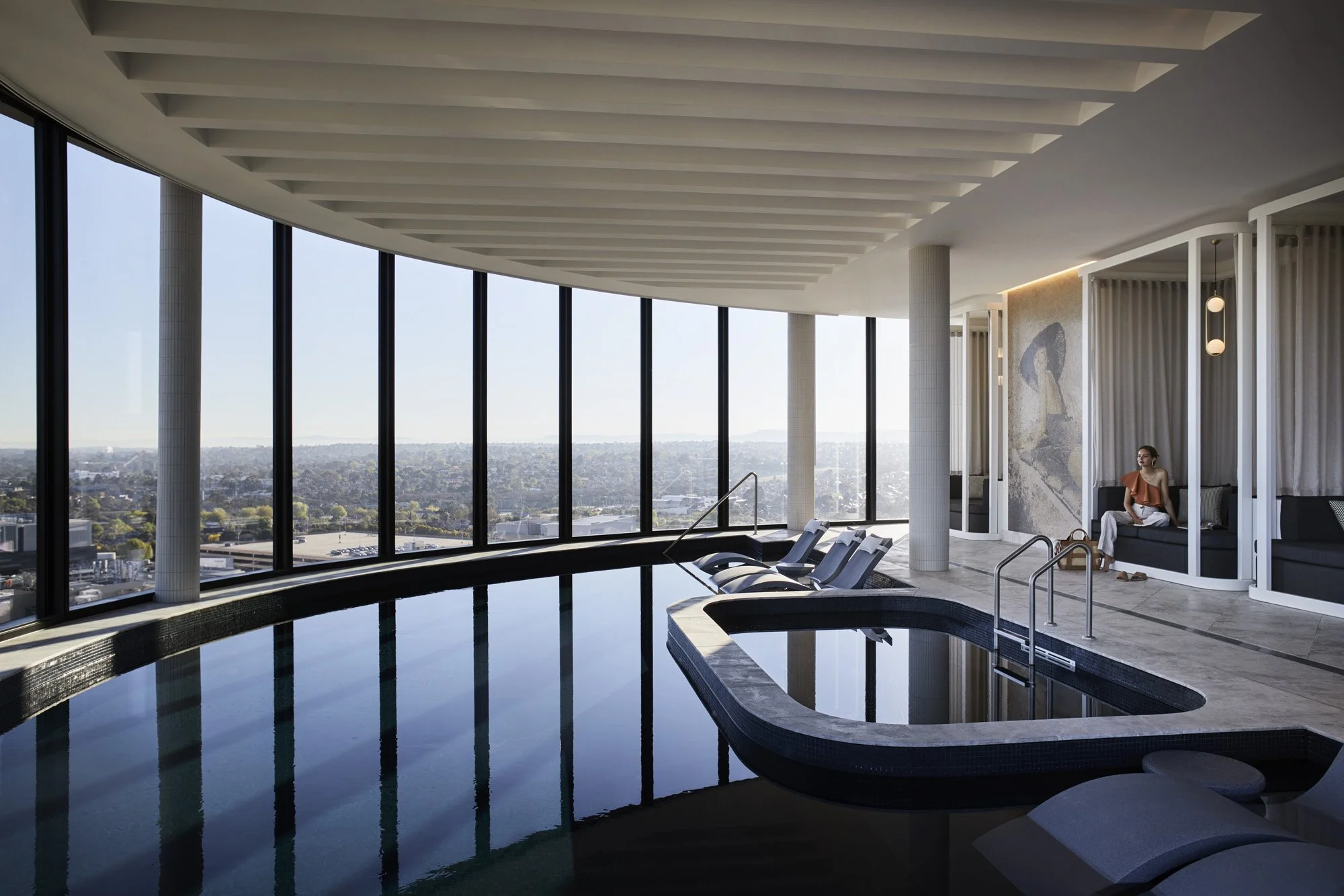 HotelChadstone_Pool_3_Talent.jpg