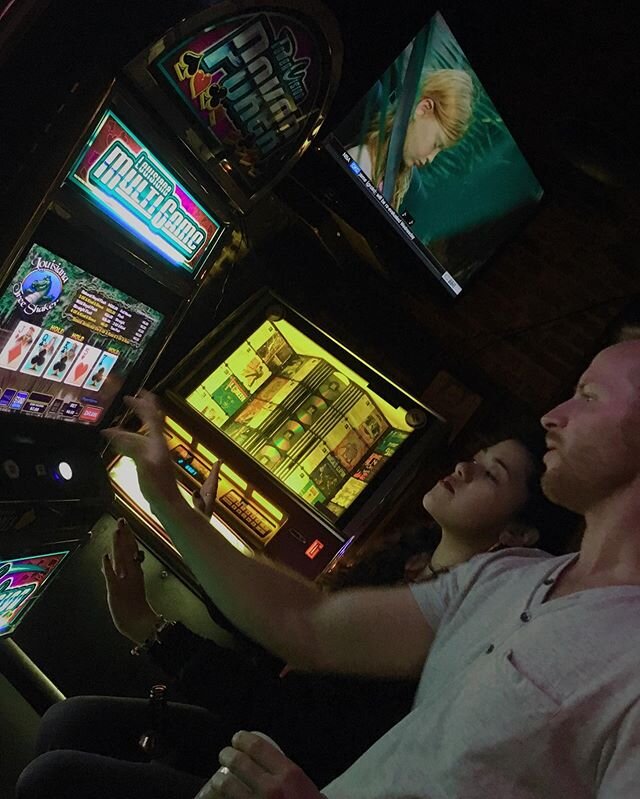 play that funky music 💽 .
.
.
.
. .
.
.
.
.

#photography #art #vsco #vscocam #vsconola  #neworleans #nightlife #nighttime #night #quarantine #instalike #like4like #instanola  #portrait #tbt #tb #oldworld #casino #bar