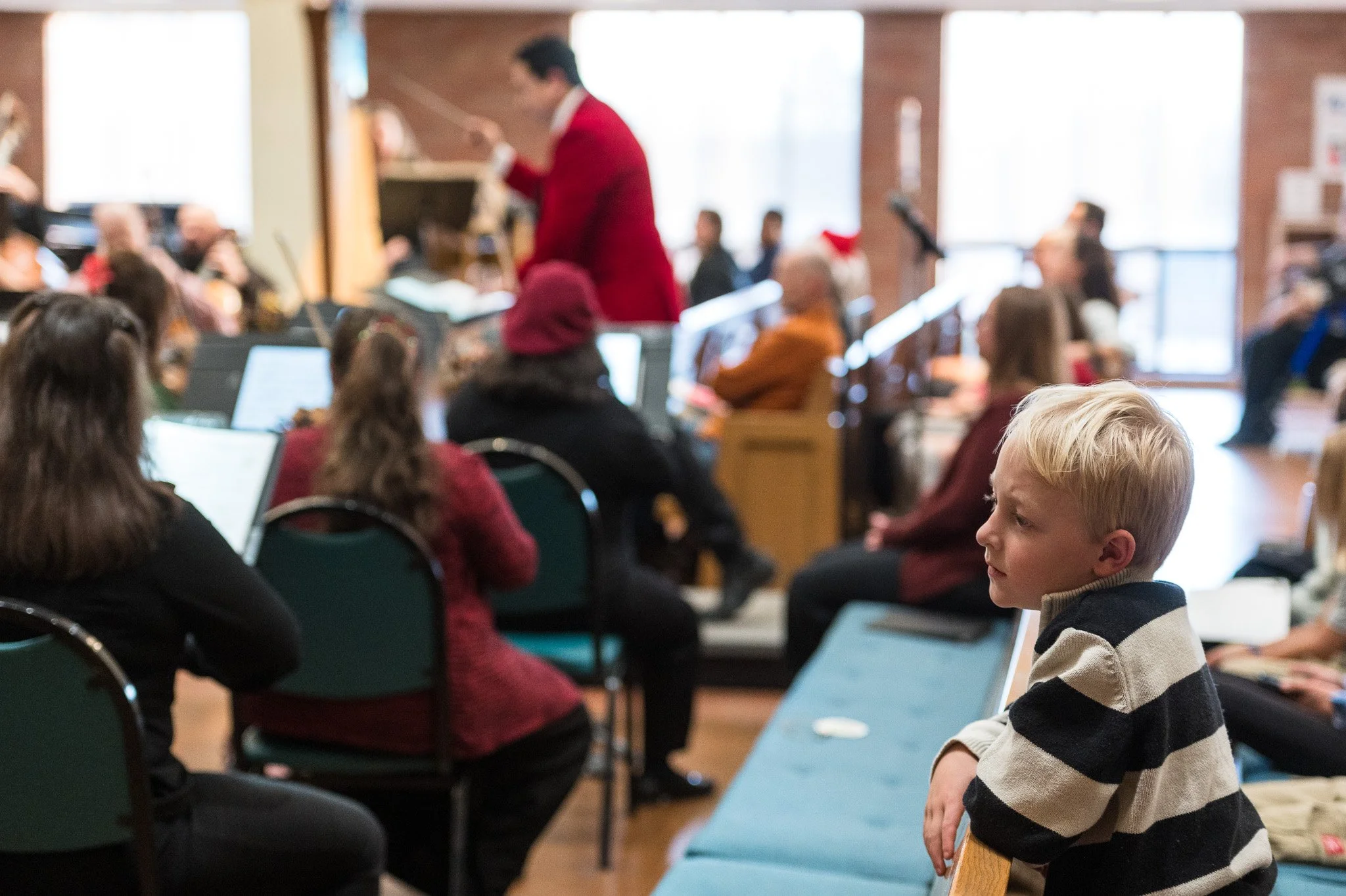Adam Riggs Cellist Holiday Adventure with Stratus Chamber Orchestra — Augustana Arts