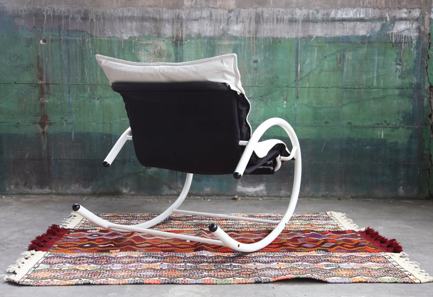 Les Amisco Memphis Ellipse Metal and Black Leather Rocking Chair