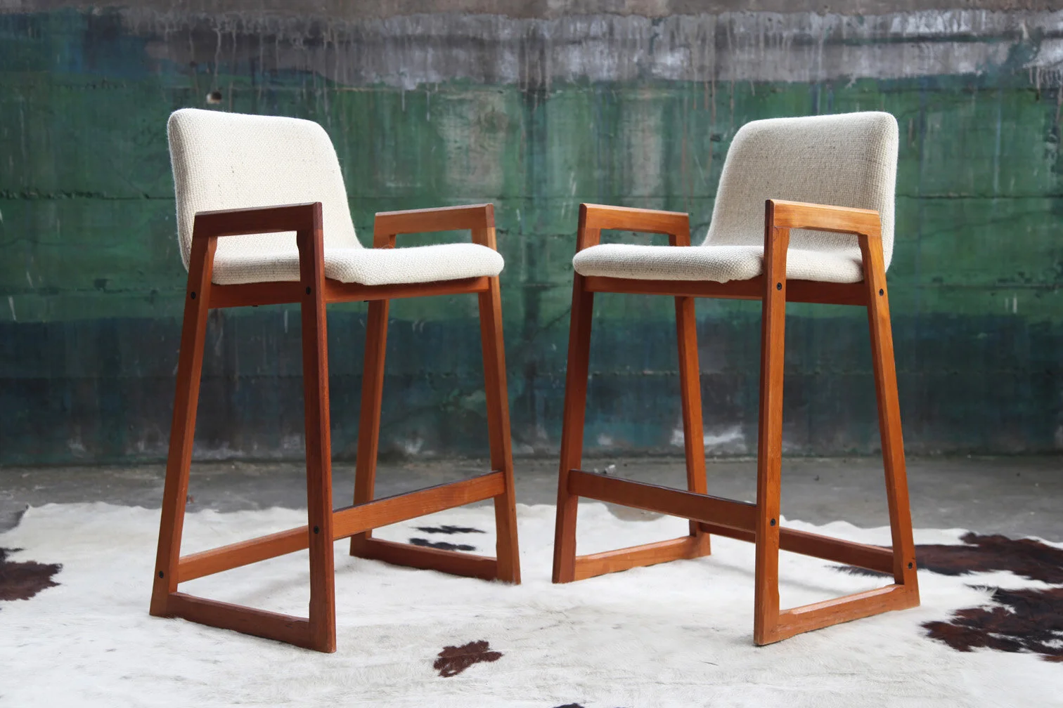 Pair_of_Sculptural_Tarm_Stole_1960’s_Danish_Mid_Century_Teak_Bar_or_counter_Stools.JPG