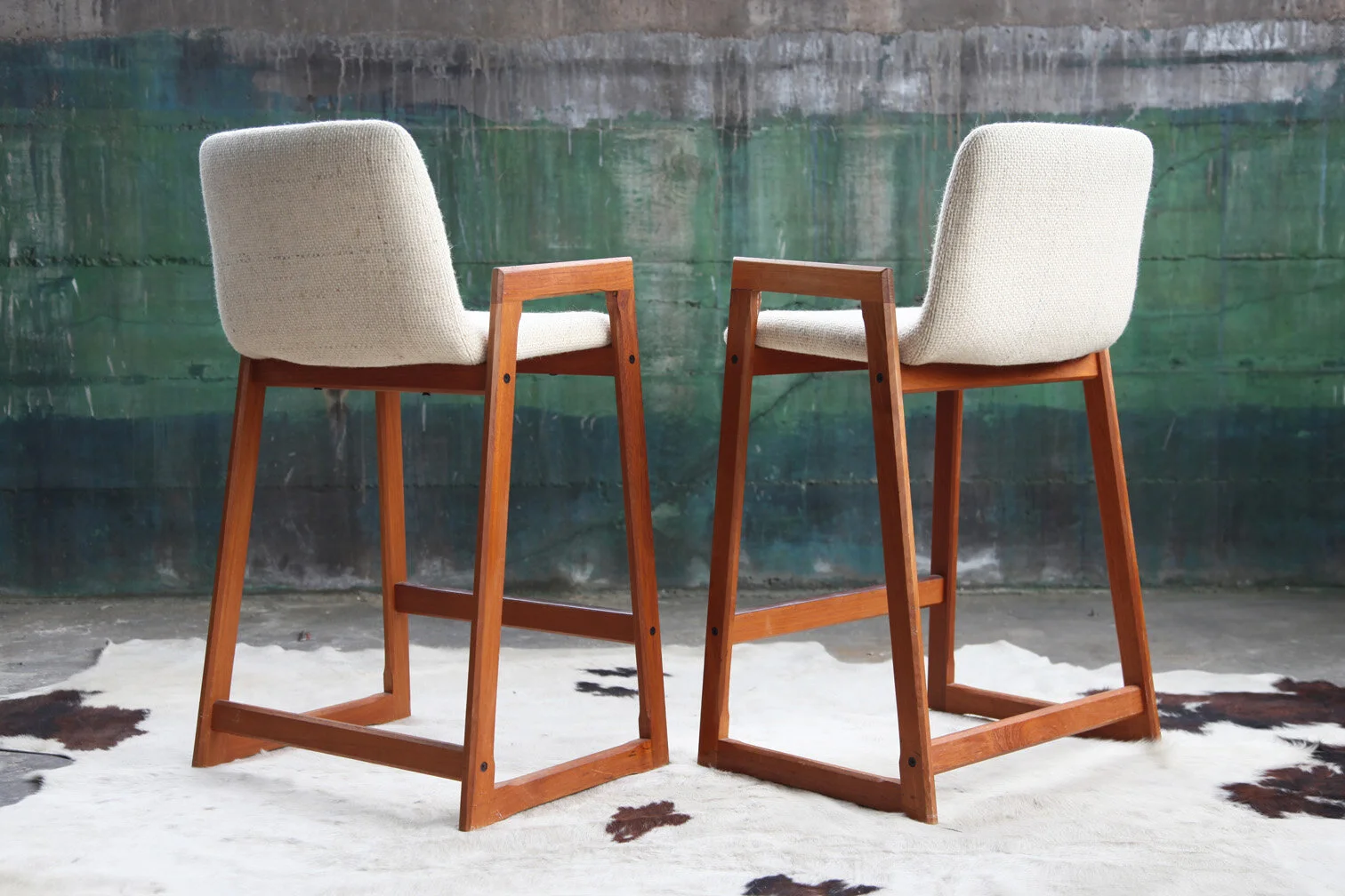 Pair_of_Sculptural_Tarm_Stole_1960’s_Danish_Mid_Century_Teak_Bar_or_counter_Stools3.JPG