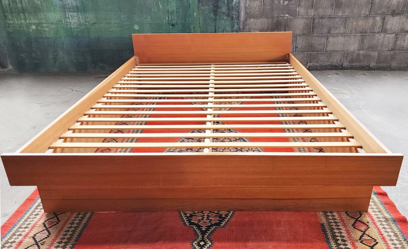 DanishTeakPlatformQueenBed6.jpg