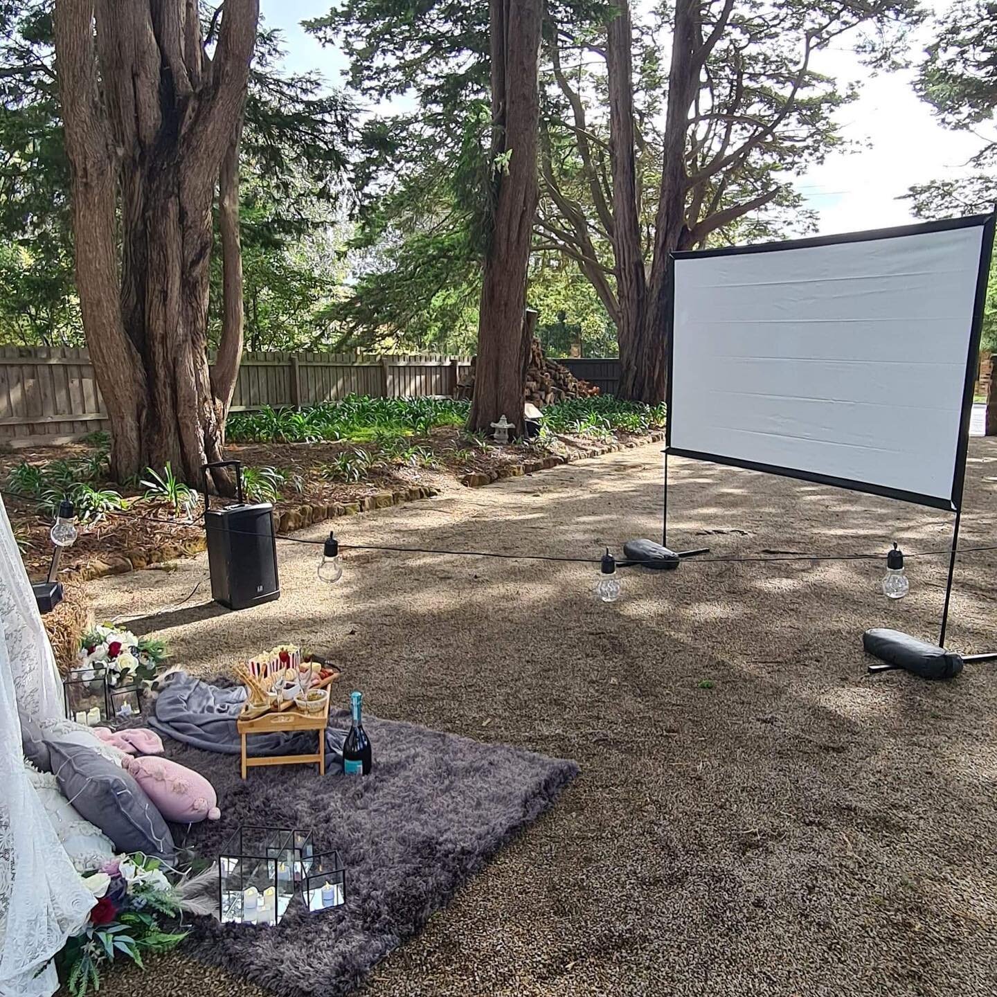 Projector and Screen Hire