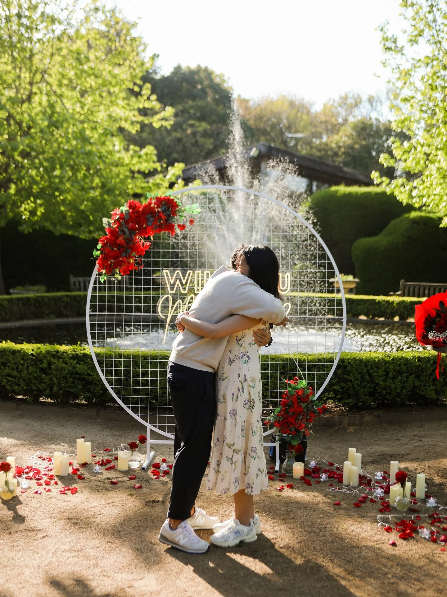 Lost in the maze, found in the moment. 🌹✨ 
Pure romance at Ashcombe Maze.

#PerfectProposals #AshcombeMaze #GardenProposal #RomanticProposal #proposalgoals #ProposalInspo #SheSaidYes #EngagementInspo #ProposalPlanner #DreamProposal #ProposalSetup #E