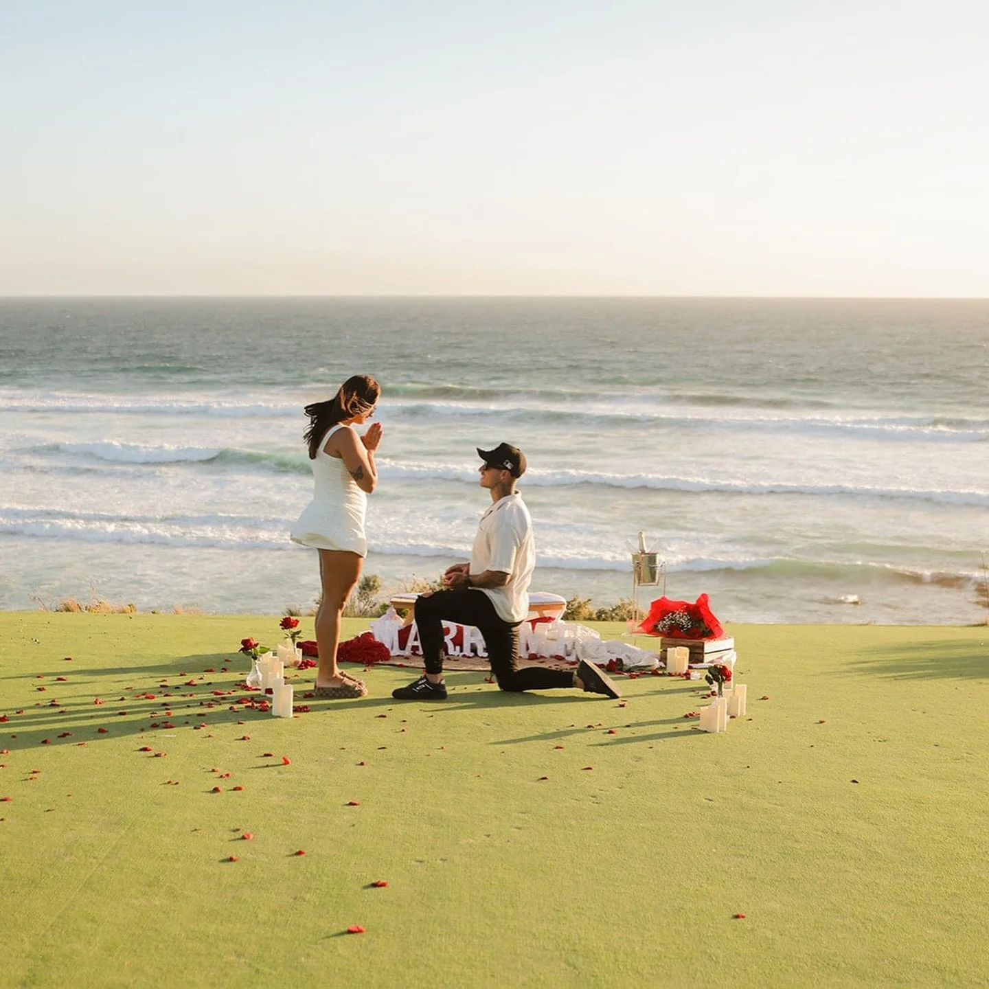 180&deg; ocean views.
Zero distractions.
One unforgettable yes 🤍