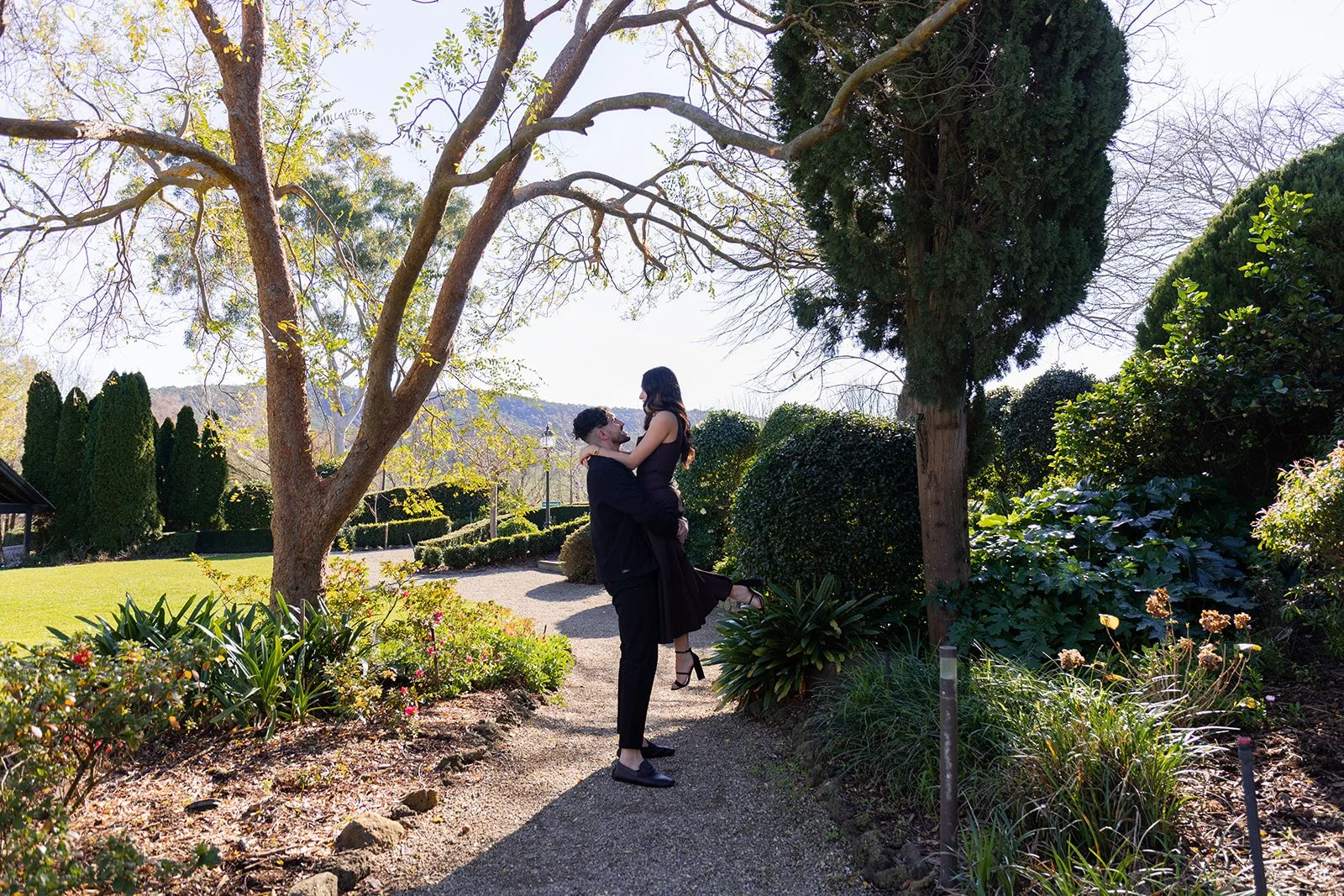 Yarra Valley Proposal Photographer capturing a proposal